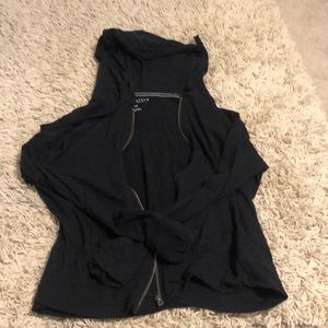 Black sweatshirt
